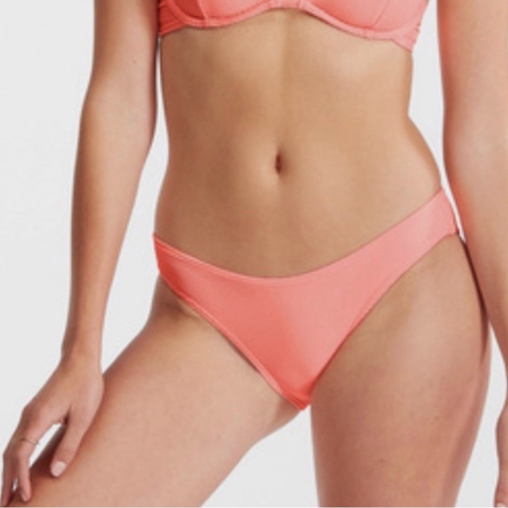 🌸Billabong Sol Searcher Bottoms🌸